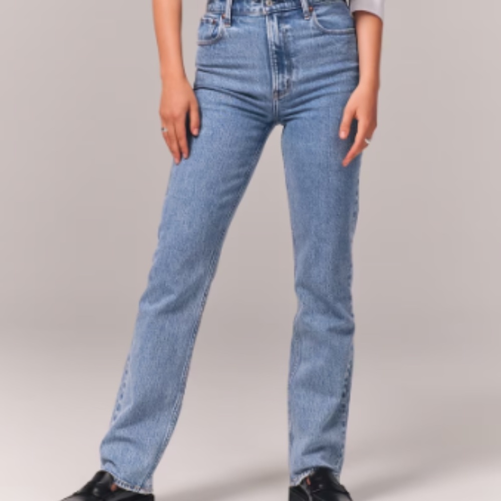 Ultra High Rise 90s Straight Jeans Abercrombie